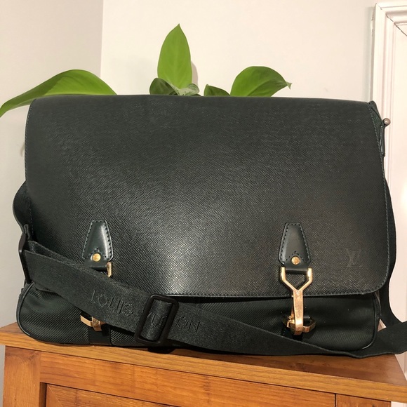 Louis Vuitton Handbags - SOLD